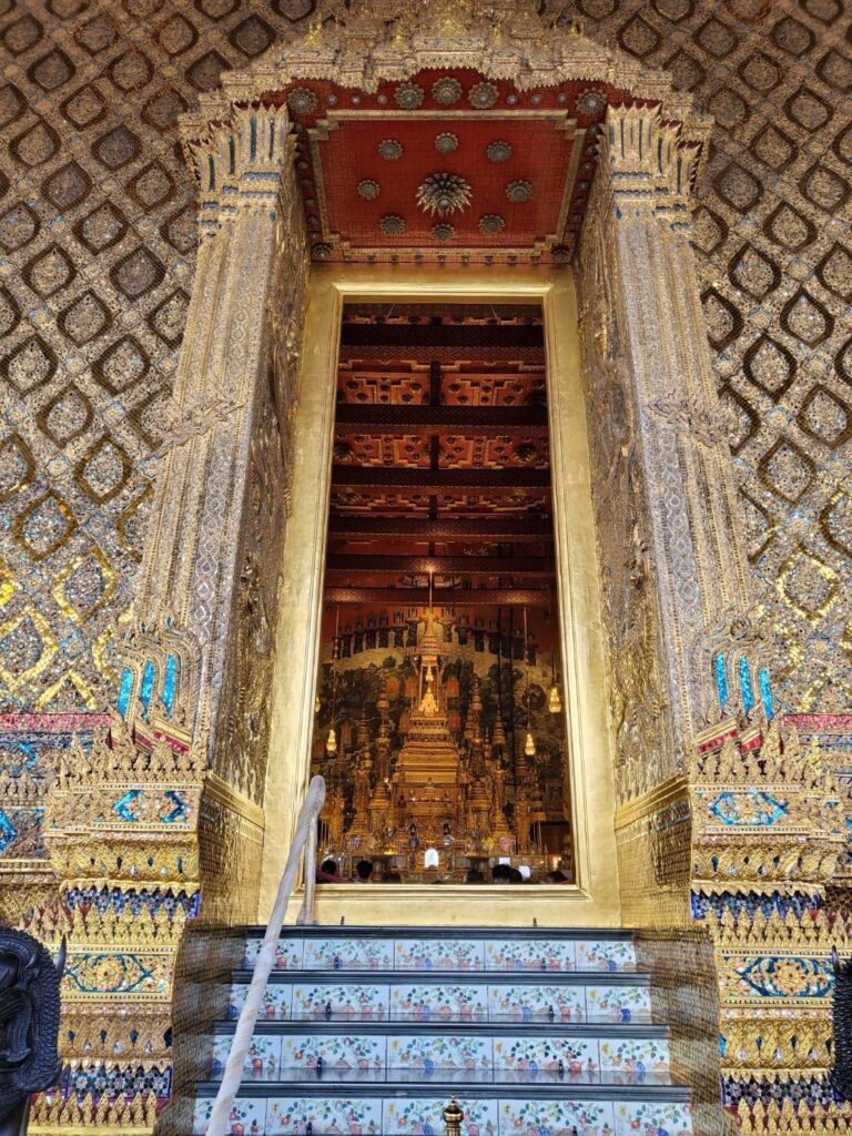 Grand Palace and Emerald Buddha (Wat Phra Kaew) in Bangkok.