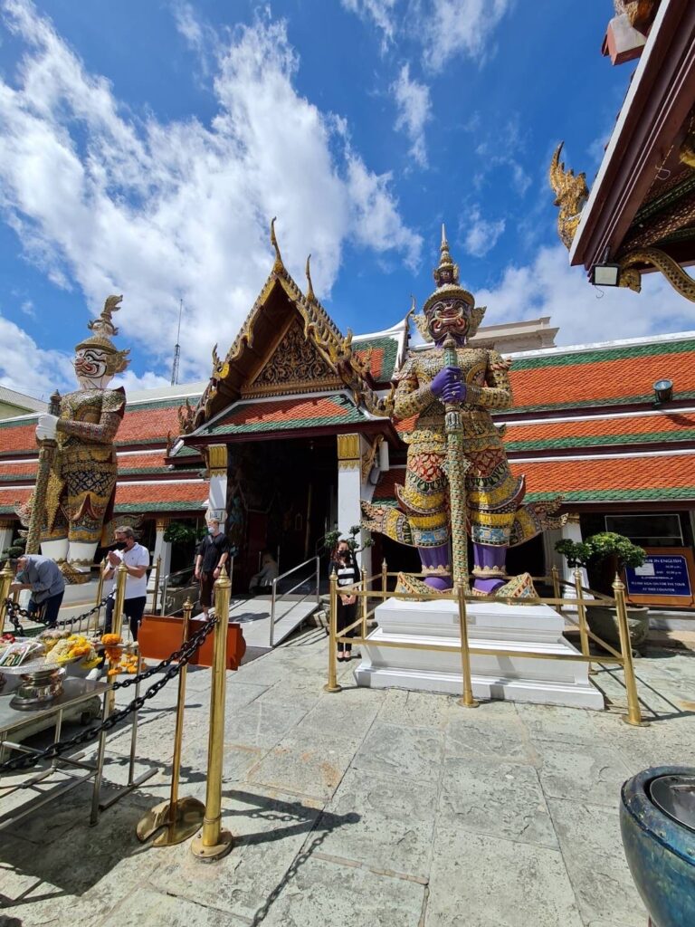 Giant statue at the Grand Palace (Wat Phra Kaew) in Bangkok.