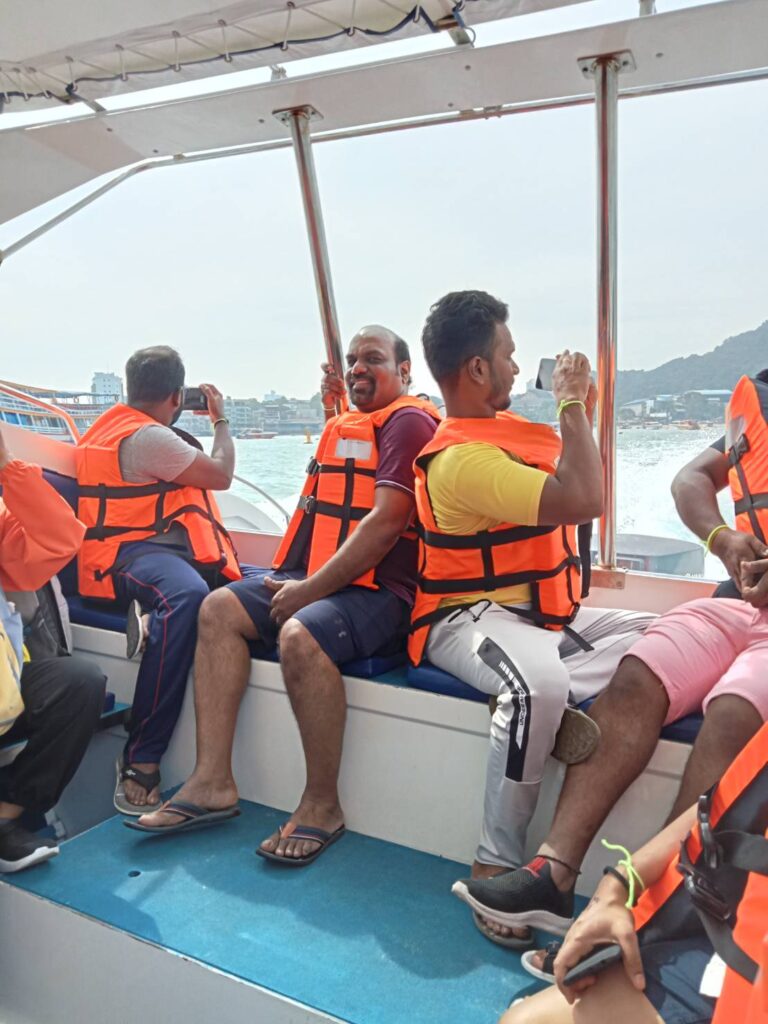 Pattaya boat trip.