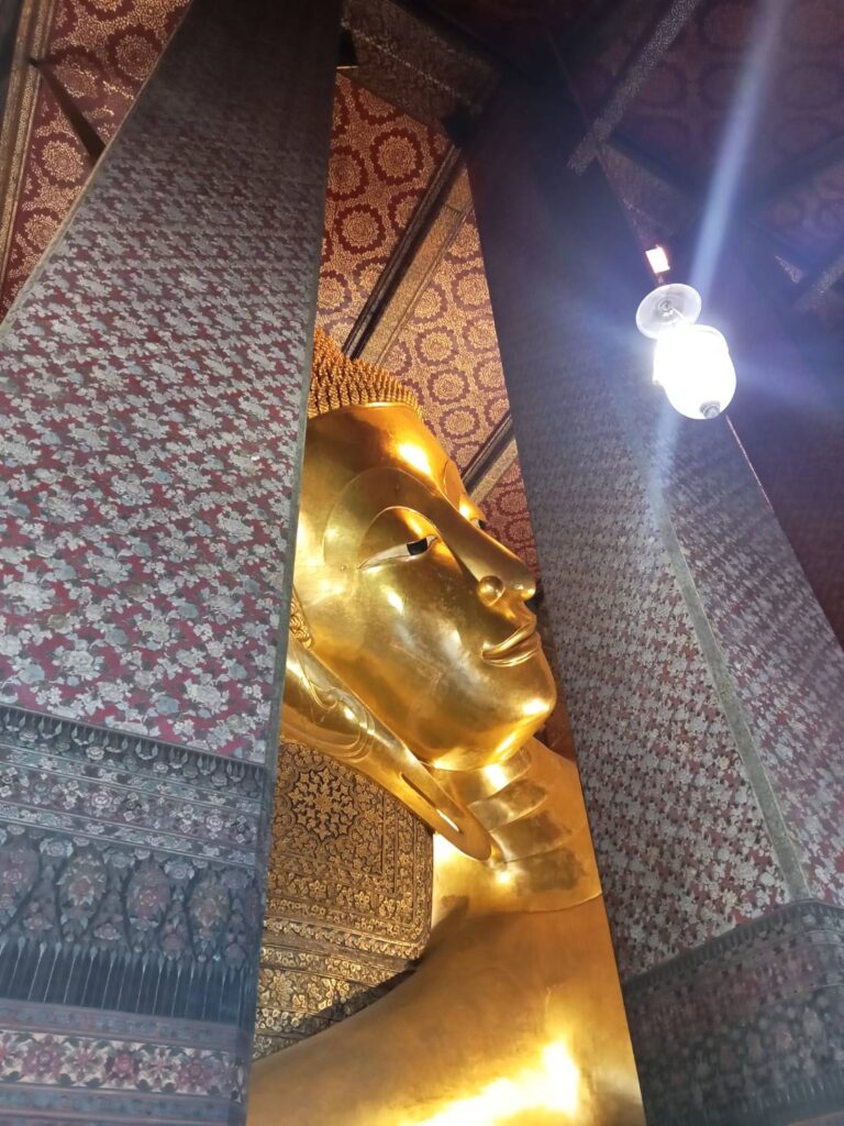 Wat Pho - Reclining Buddha